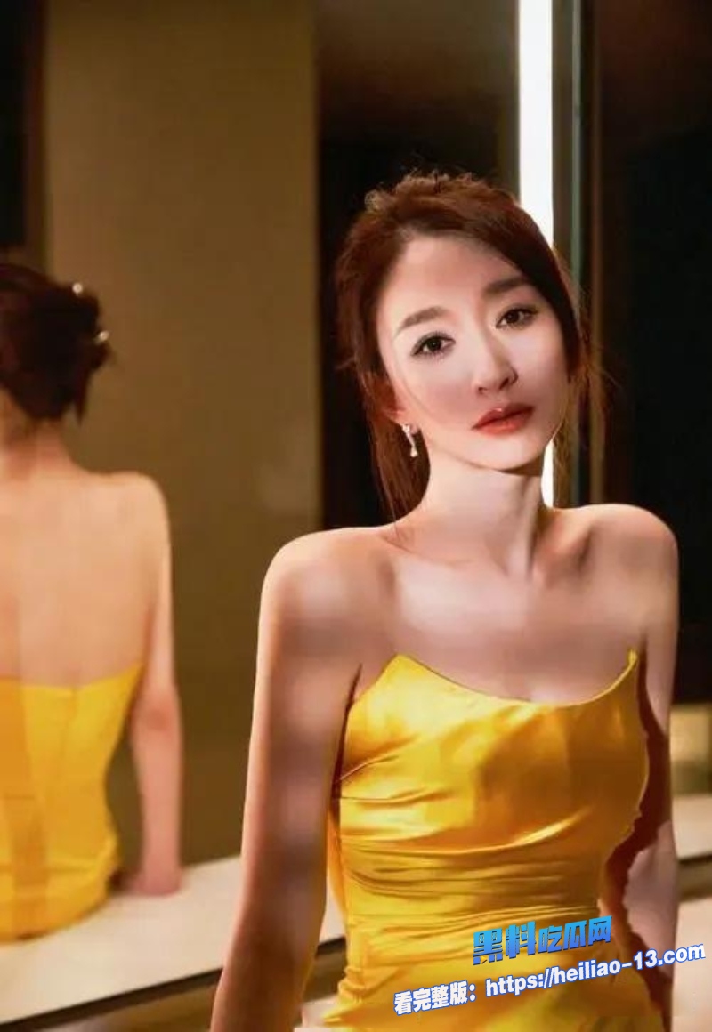 AI明星换脸黑科技炸裂李小冉变身黑丝女秘书 9