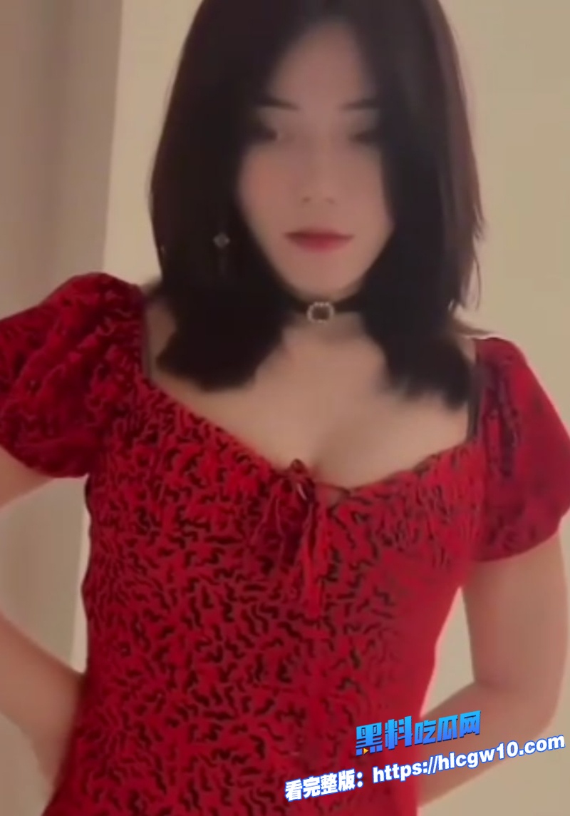 史上最骚粉穴少妇技师按摩变口交舔脚冲锋一插全是水4