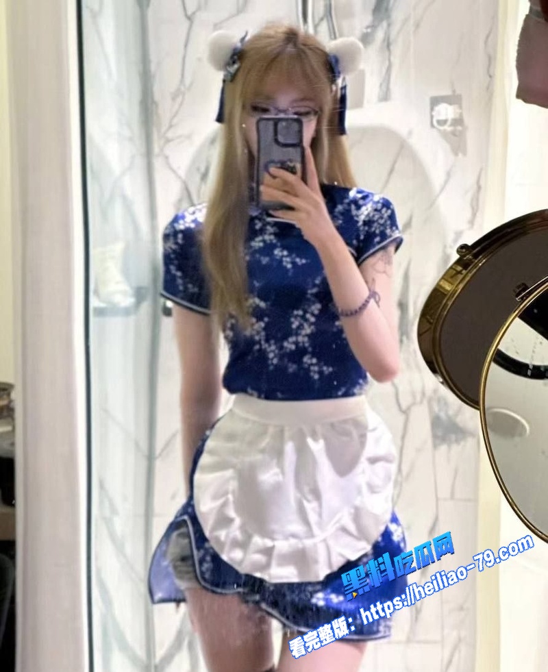 辽宁工业大学艺术女神 林子雯 高冷脸下竟是榨精小母狗 私拍跪趴翘臀疯狂扭腰要精图6 辽宁工业大学艺术女神 林子雯 高冷脸下竟是榨精小母狗 私拍跪趴翘臀疯狂扭腰要精图6
