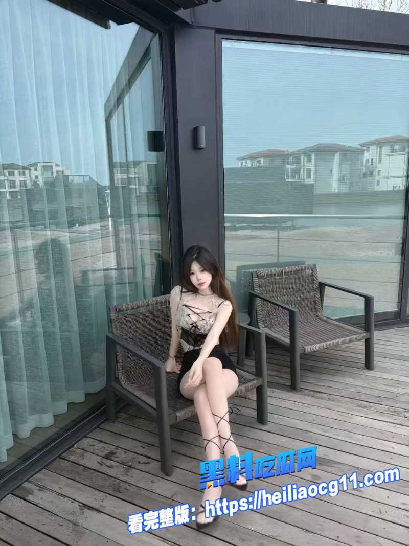 黄毛精神小妹8 黄毛精神小妹8