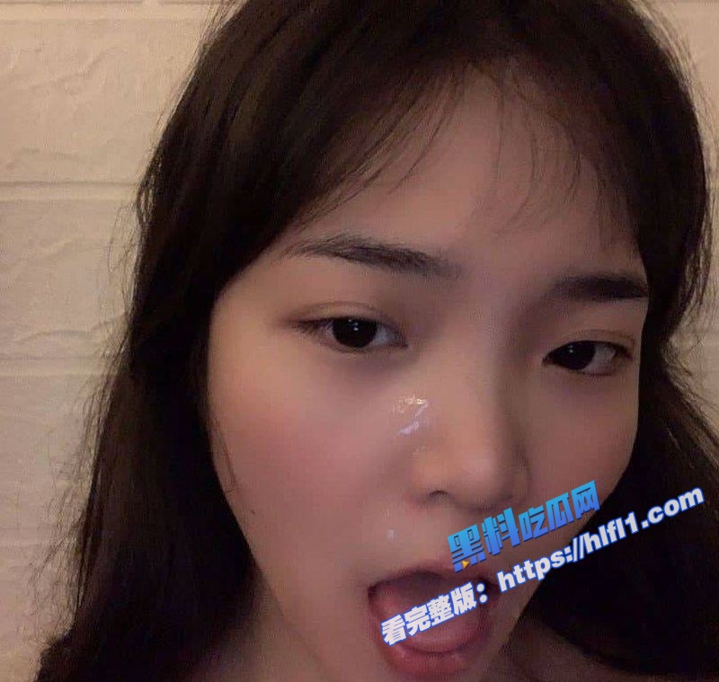 台湾海洋大学 情侣自拍泄密 台妹吃鸡吧的样子好反差呀 叫床也很嗲 听起来软绵绵的！4