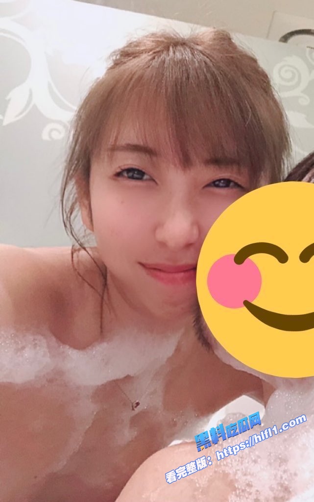 高颜值人妻出轨视频曝光 良家妇女沦为淫荡骚婊 全程露脸啪啪呻吟销魂表情诱惑！3