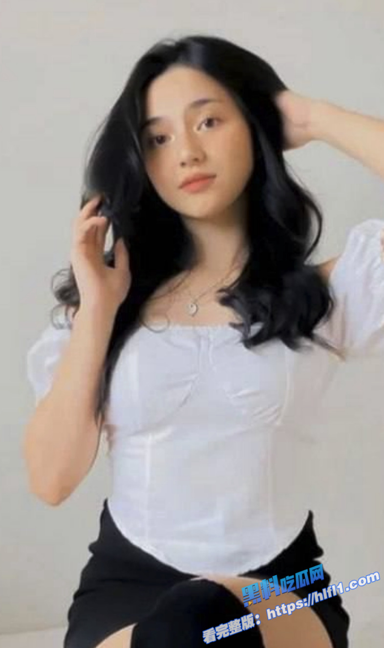 TIKTOK 170万粉丝御姐网红 JULSbraba 绝美女神线下约啪金主 视频泄密流出!4 TIKTOK 170万粉丝御姐网红 JULSbraba 绝美女神线下约啪金主 视频泄密流出!4