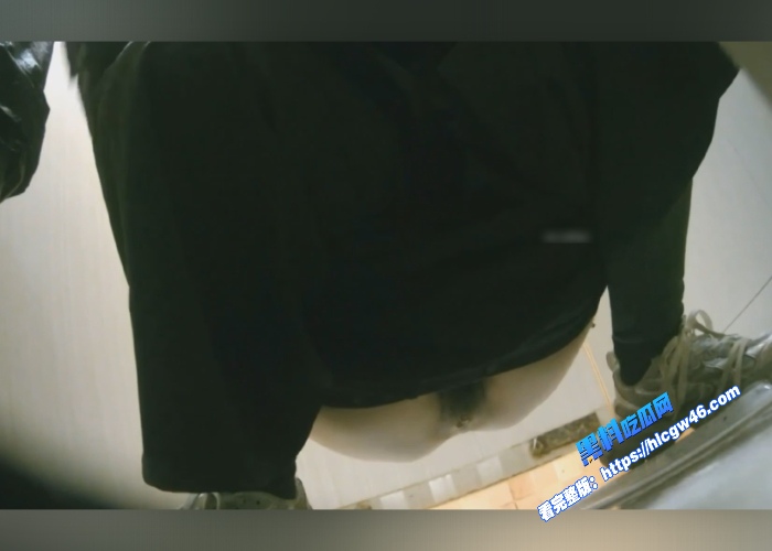 真实厕所偷拍夜总会女厕安装针孔摄像头偷拍陪酒小姐尿尿各种骚穴菊花展露无余 图12WH700x500px 真实厕所偷拍夜总会女厕安装针孔摄像头偷拍陪酒小姐尿尿各种骚穴菊花展露无余 图12WH700x500px