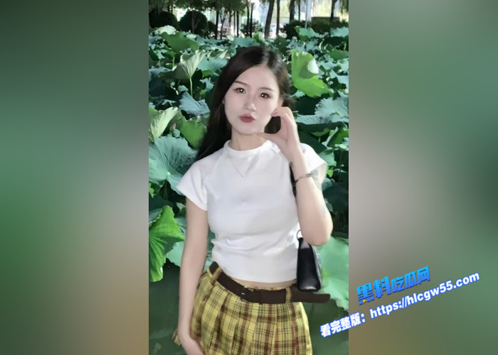 黑丝美艳人妻 骚穴难耐出轨与炮友开房做爱视频曝光 带上狗链被无情抽插 真是道德沦丧的一条母狗4