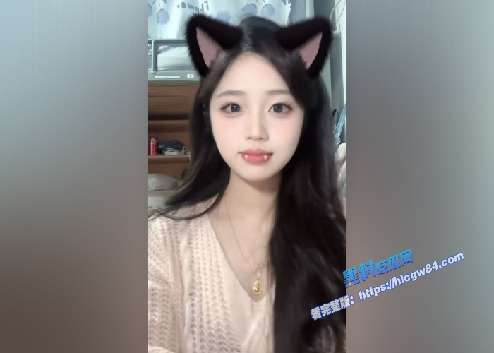 武汉理工大学大一校花李依纯01 武汉理工大学大一校花李依纯01