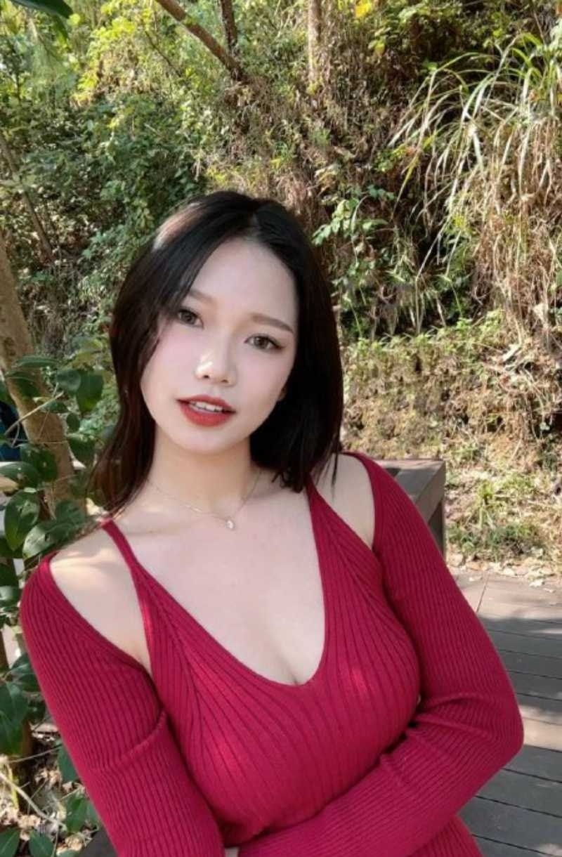 人妻3