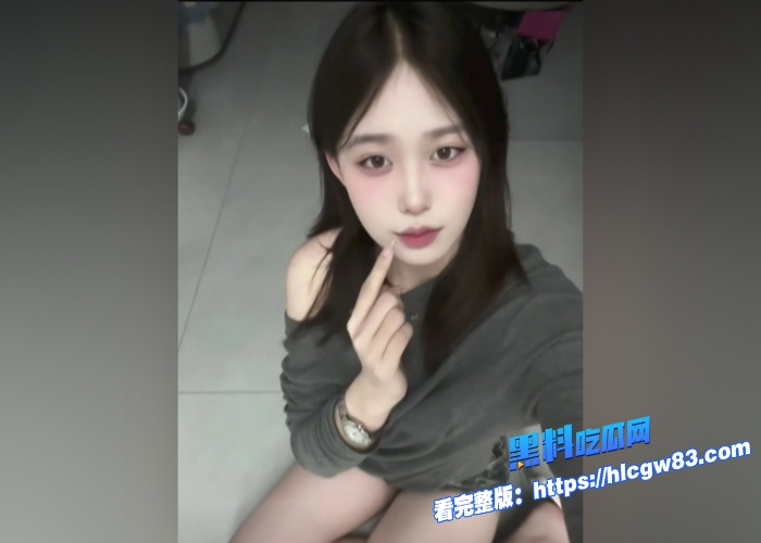 极品甜妹福利姬 林骆熙 大尺度定制视频流出 扭臀晃腰裸舞诱惑 骚穴自慰淫语挑逗性爱最佳炮架3