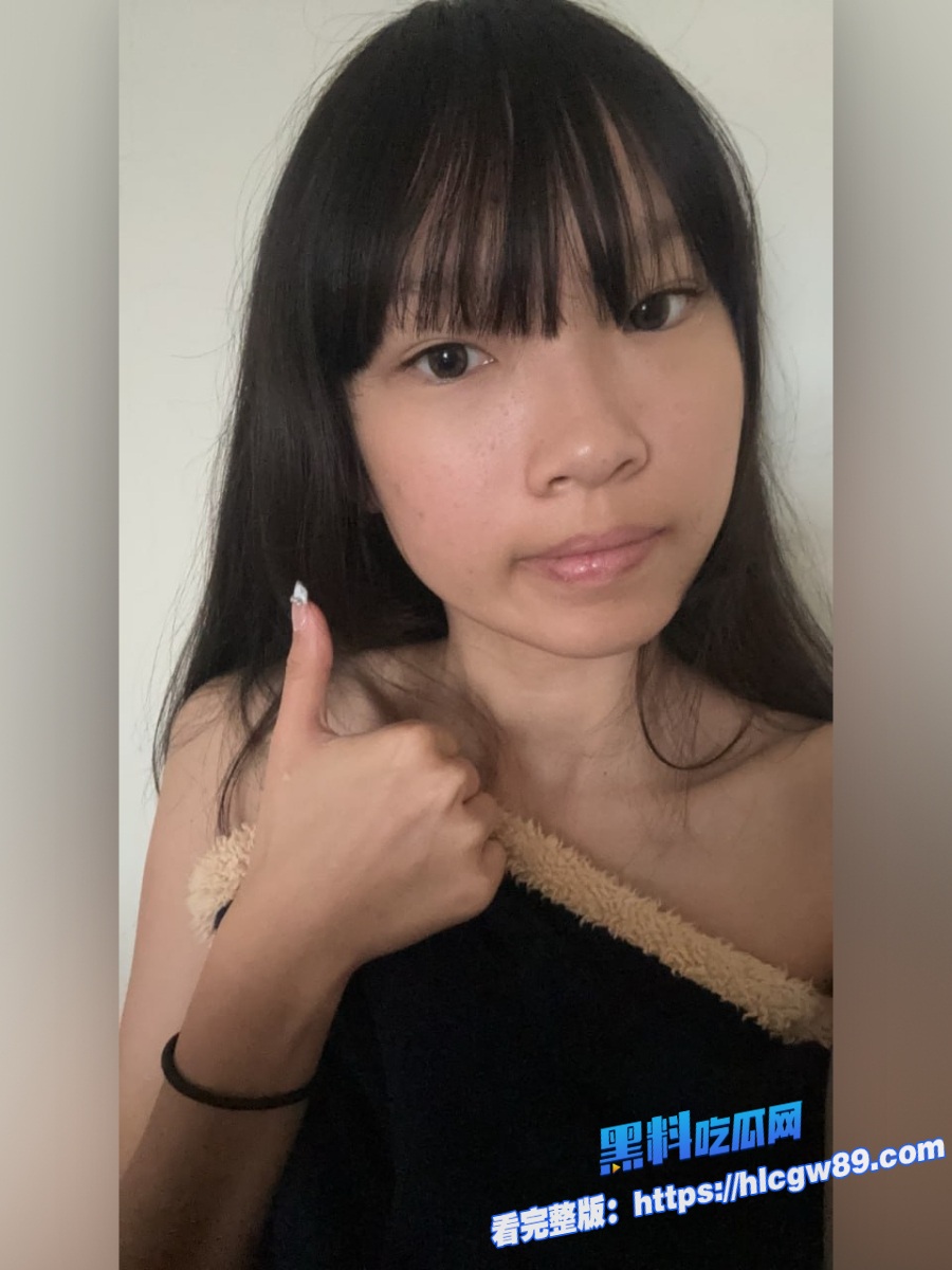 清纯学生妹化身淫荡母狗 3