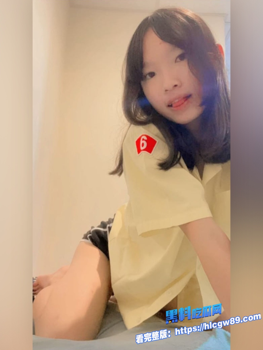 清纯学生妹化身淫荡母狗 5