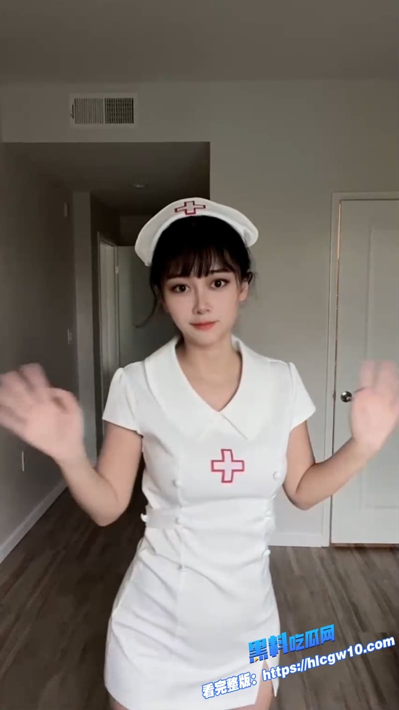 瓜友爆料已经被驯服的白虎小母狗情趣装跪迎主人回家主动剃毛乳夹自慰服务拉满到喷5 瓜友爆料已经被驯服的白虎小母狗情趣装跪迎主人回家主动剃毛乳夹自慰服务拉满到喷5