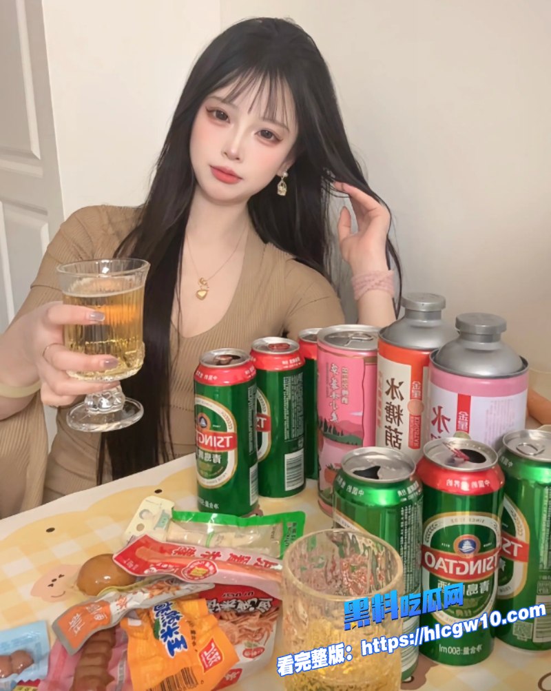抖音热搜爆款emo的婷婷约炮被偷拍私密视频朋友发现纯欲少女瞬间崩人设6