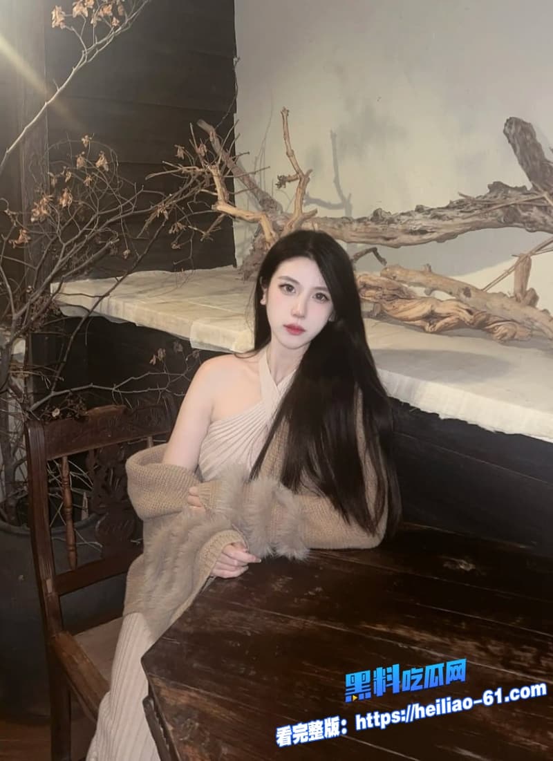 顶尖高颜值巨乳少女直播视频流出全程露脸疯狂与男友做爱性瘾小母狗彻底放飞1