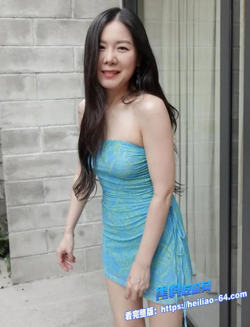 乱伦极品大姨穿旗袍调情翘臀被后入狂干到直接无套内射叫床声超诱人4 乱伦极品大姨穿旗袍调情翘臀被后入狂干到直接无套内射叫床声超诱人4