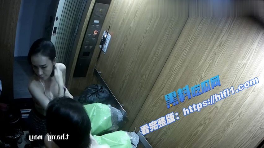 监控摄像头破解!破解高档小区公寓摄像头 偷拍气质单身女白领的日常私密生活!5 监控摄像头破解!破解高档小区公寓摄像头 偷拍气质单身女白领的日常私密生活!5
