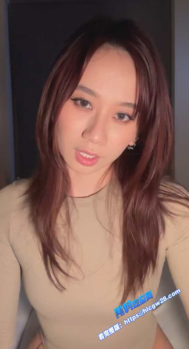 暑期强档爱豆传媒 美术老师迷奸模特女学生大鸡巴各种姿势草吊带黑丝梦柔！ 图3
