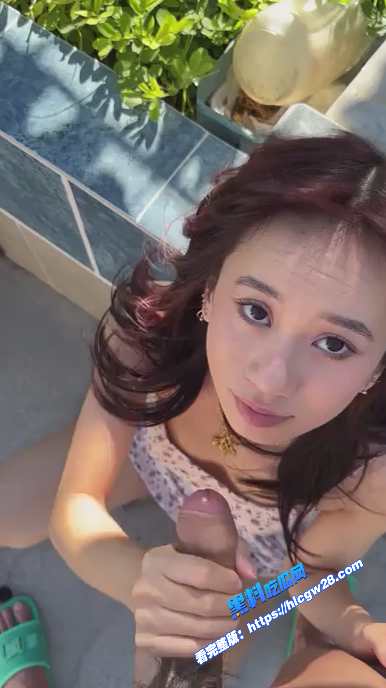 暑期强档爱豆传媒 美术老师迷奸模特女学生大鸡巴各种姿势草吊带黑丝梦柔！ 图4