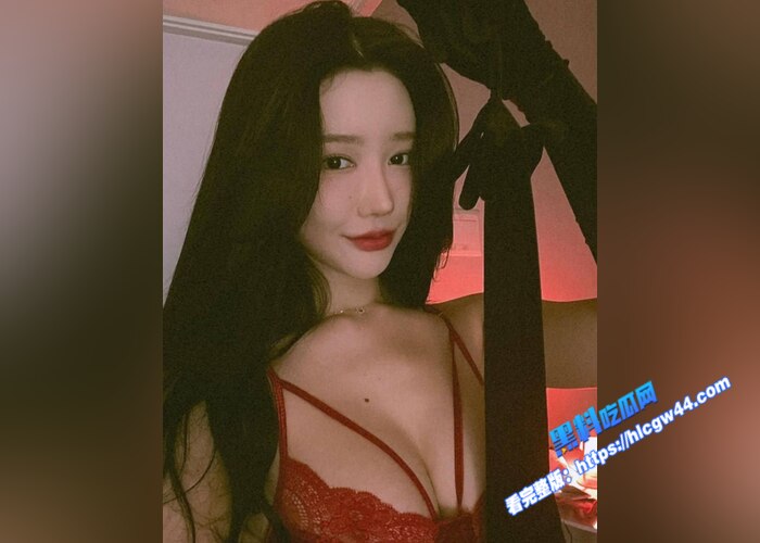 韩国推特高颜值妹子 大尺度福利合集 巨乳肥臀极品身材 镜头前揉奶自拍1