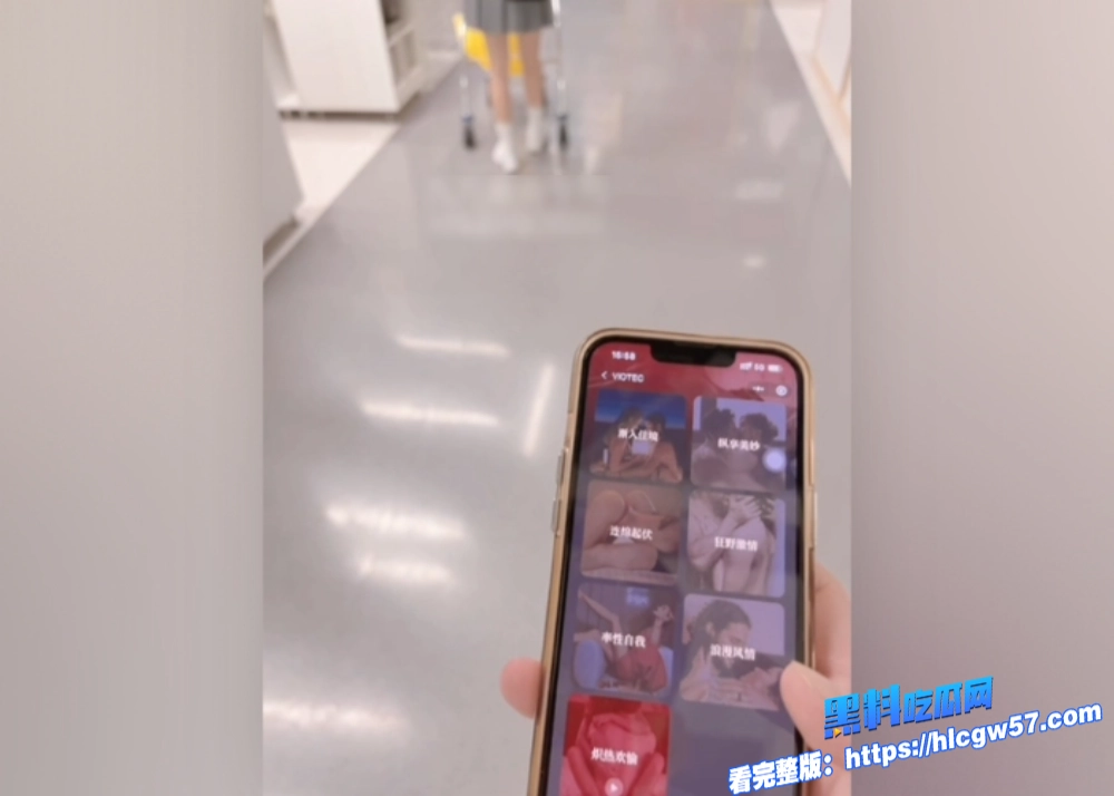 极品反差萝莉JK水手服逛超市外面还有人在远程控制跳蛋腿都一直在抖 8