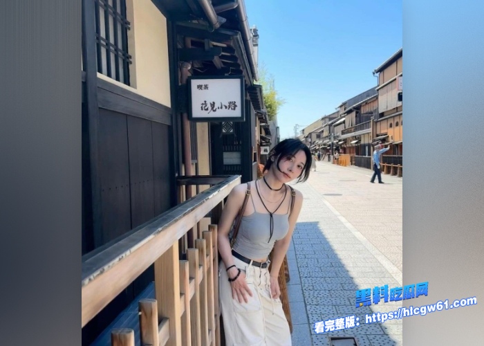 台北10万粉丝警花曾羽榛和男朋友打炮被偷拍录制视频泄露现在到处流传极致的反差极致的骚 图5 台北10万粉丝警花曾羽榛和男朋友打炮被偷拍录制视频泄露现在到处流传极致的反差极致的骚 图5