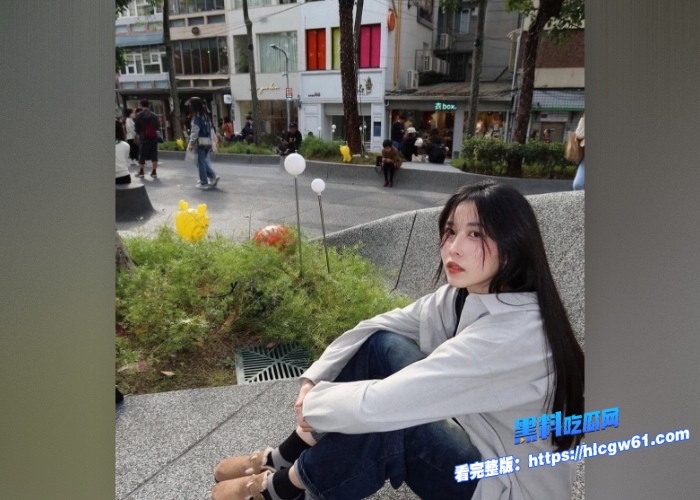 台北10万粉丝警花曾羽榛和男朋友打炮被偷拍录制视频泄露现在到处流传极致的反差极致的骚 图6 台北10万粉丝警花曾羽榛和男朋友打炮被偷拍录制视频泄露现在到处流传极致的反差极致的骚 图6