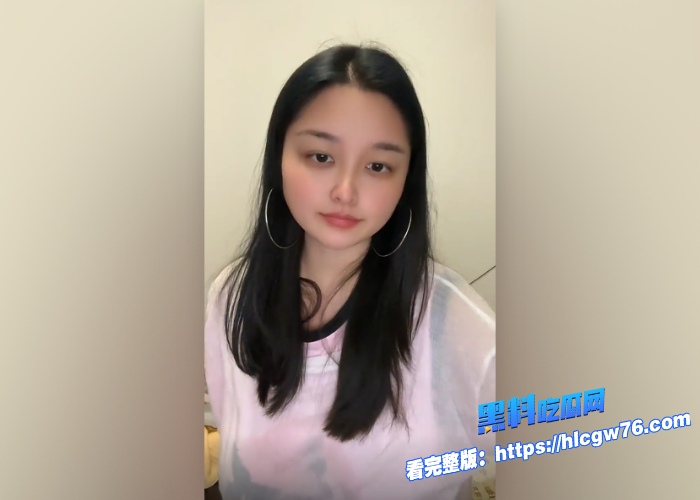 抖音20W粉巨乳少妇网红好小狗线下和金主私会性爱视频曝光波涛汹涌能直接把人闷死全程骚叫震天响 图3