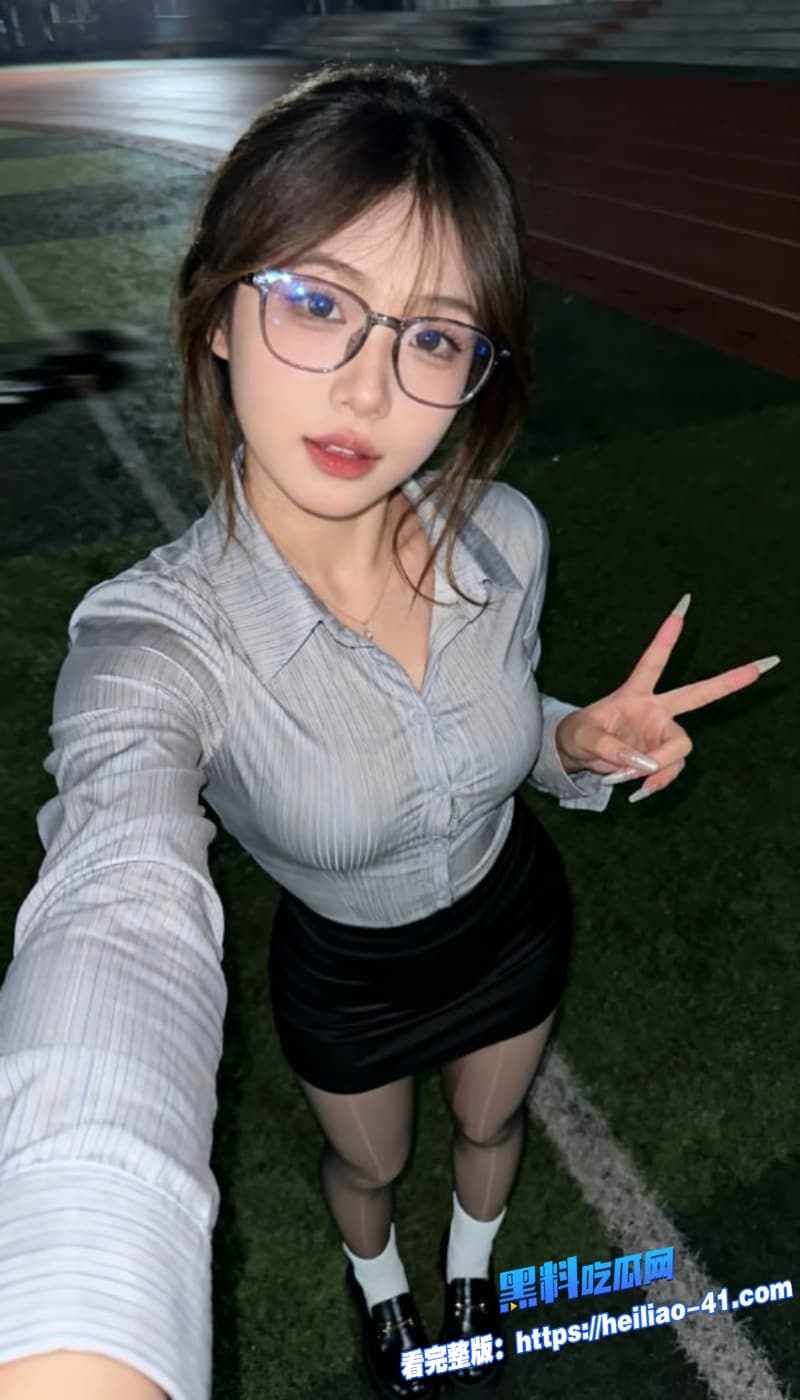 高颜值母狗与宝马男友做爱视频曝光全程露脸身穿情趣黑丝深喉口交肉棒骚穴被爆操到喷水1 高颜值母狗与宝马男友做爱视频曝光全程露脸身穿情趣黑丝深喉口交肉棒骚穴被爆操到喷水1