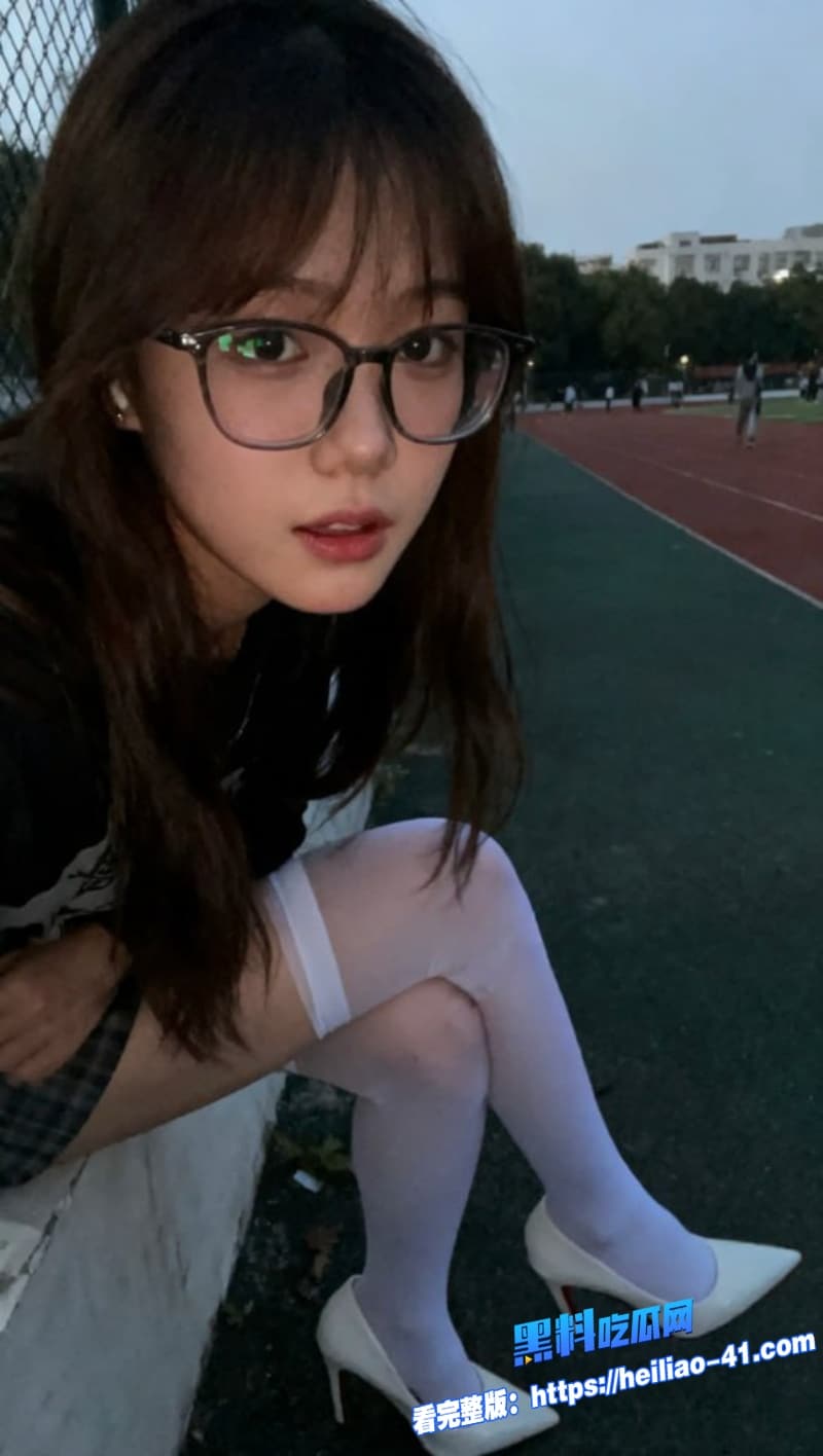高颜值母狗与宝马男友做爱视频曝光全程露脸身穿情趣黑丝深喉口交肉棒骚穴被爆操到喷水3 高颜值母狗与宝马男友做爱视频曝光全程露脸身穿情趣黑丝深喉口交肉棒骚穴被爆操到喷水3