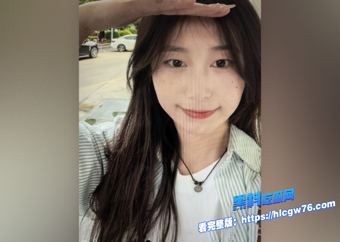 清纯学霸女大刘茹被富二代包养调教私密自拍泄露学霸带着厚厚眼镜口的时候征服感满满 图1