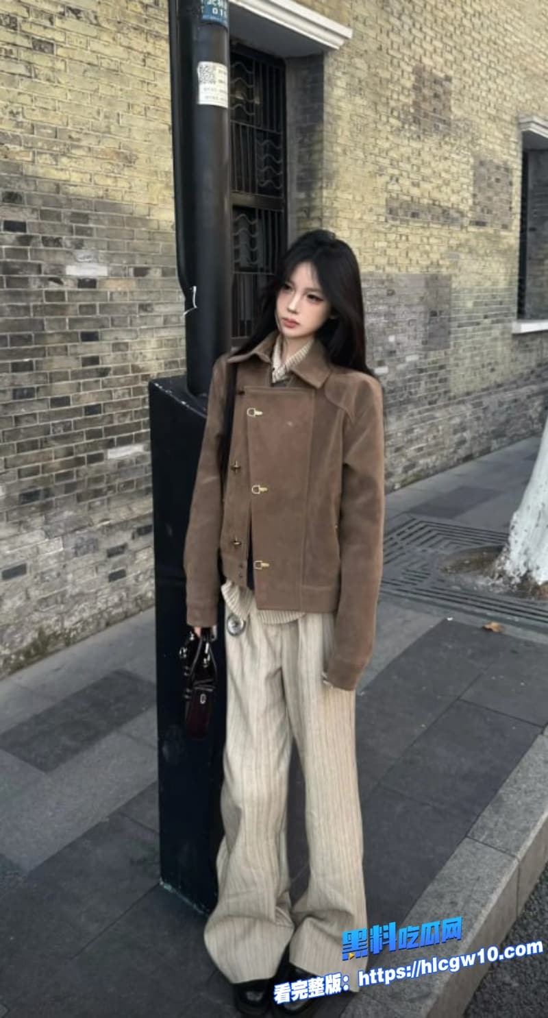 亚裔混血白虎嫩妹被男友无套内射白虎小穴被爆操到喷水口交乳交后入全记录曝光5 亚裔混血白虎嫩妹被男友无套内射白虎小穴被爆操到喷水口交乳交后入全记录曝光5