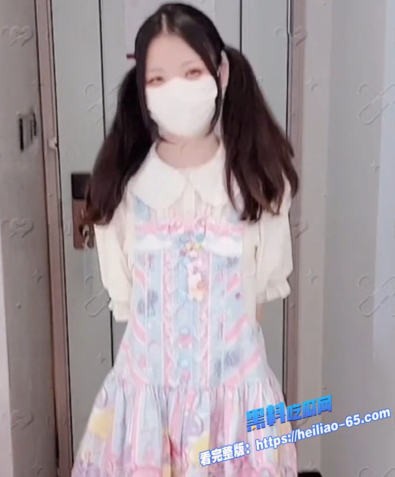 溏心Vlog清纯双马尾米娜学姐试玩具被大叔骗后入白丝穴到腿软叫不停3