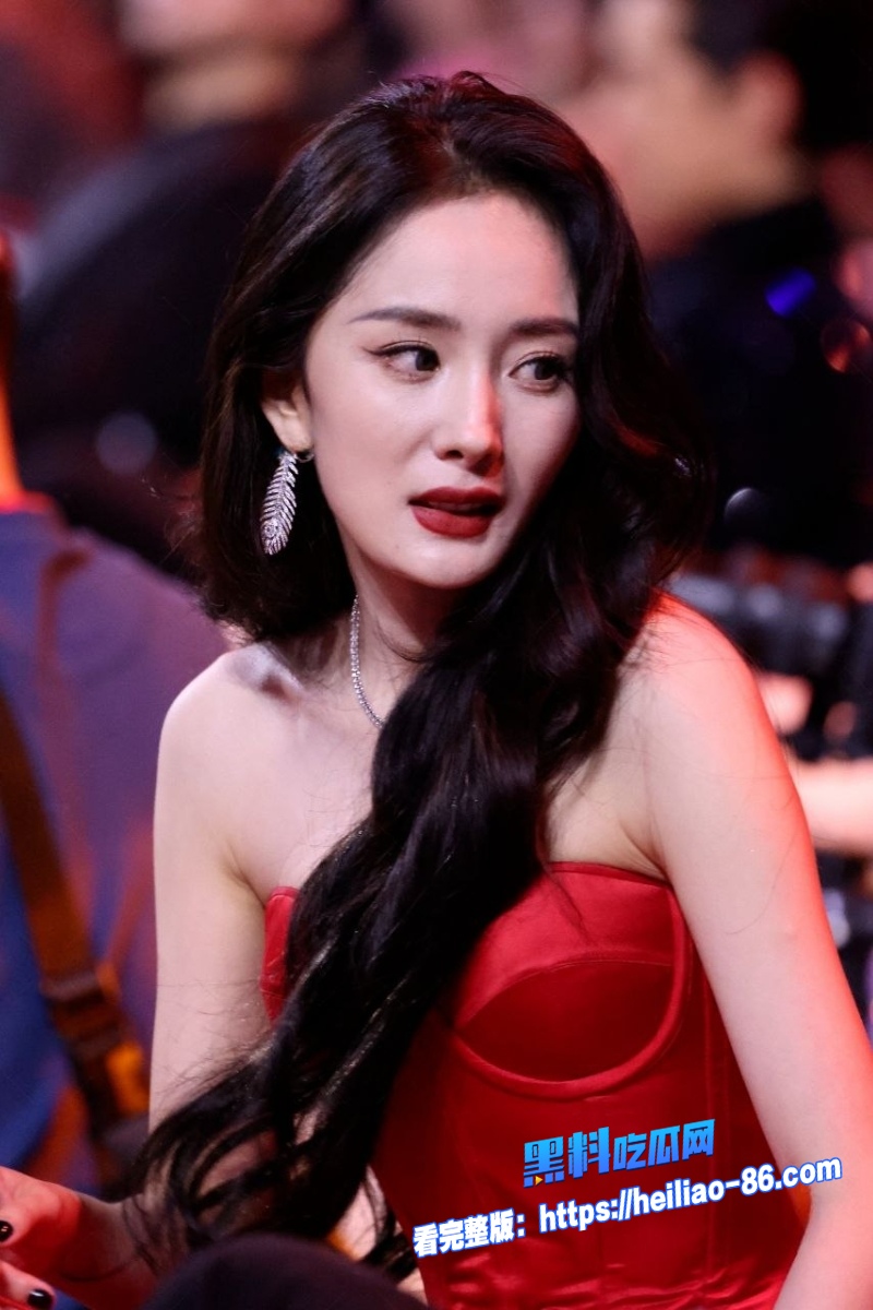 AI魔改电影《酱园弄·悬案》女明星杨幂和赵丽颖全程一键脱衣 巨乳白虎被猛男狂干高潮喷水!11 AI魔改电影《酱园弄·悬案》女明星杨幂和赵丽颖全程一键脱衣 巨乳白虎被猛男狂干高潮喷水!11