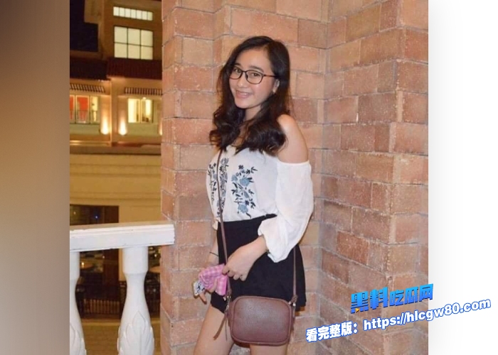 新加坡高颜值选美小姐姐和男友自拍性爱视频曝光蜜穴上涂抹甜食让男友舔真会玩6 新加坡高颜值选美小姐姐和男友自拍性爱视频曝光蜜穴上涂抹甜食让男友舔真会玩6
