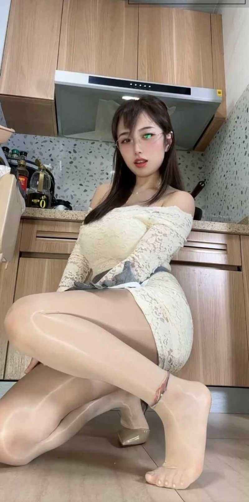 榨精反差婊母狗小团嫂5
