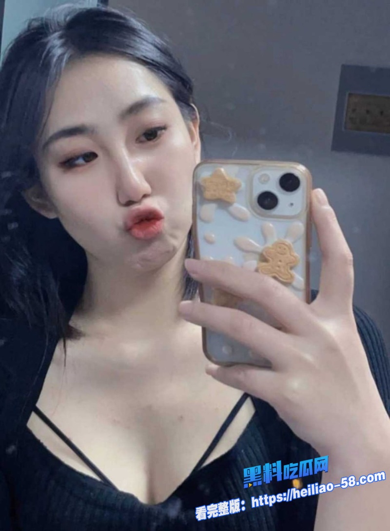 短剧男星李沛洋出轨同组女演员六金叶鑫鑫女友怒甩酒店开房记录视频5 短剧男星李沛洋出轨同组女演员六金叶鑫鑫女友怒甩酒店开房记录视频5