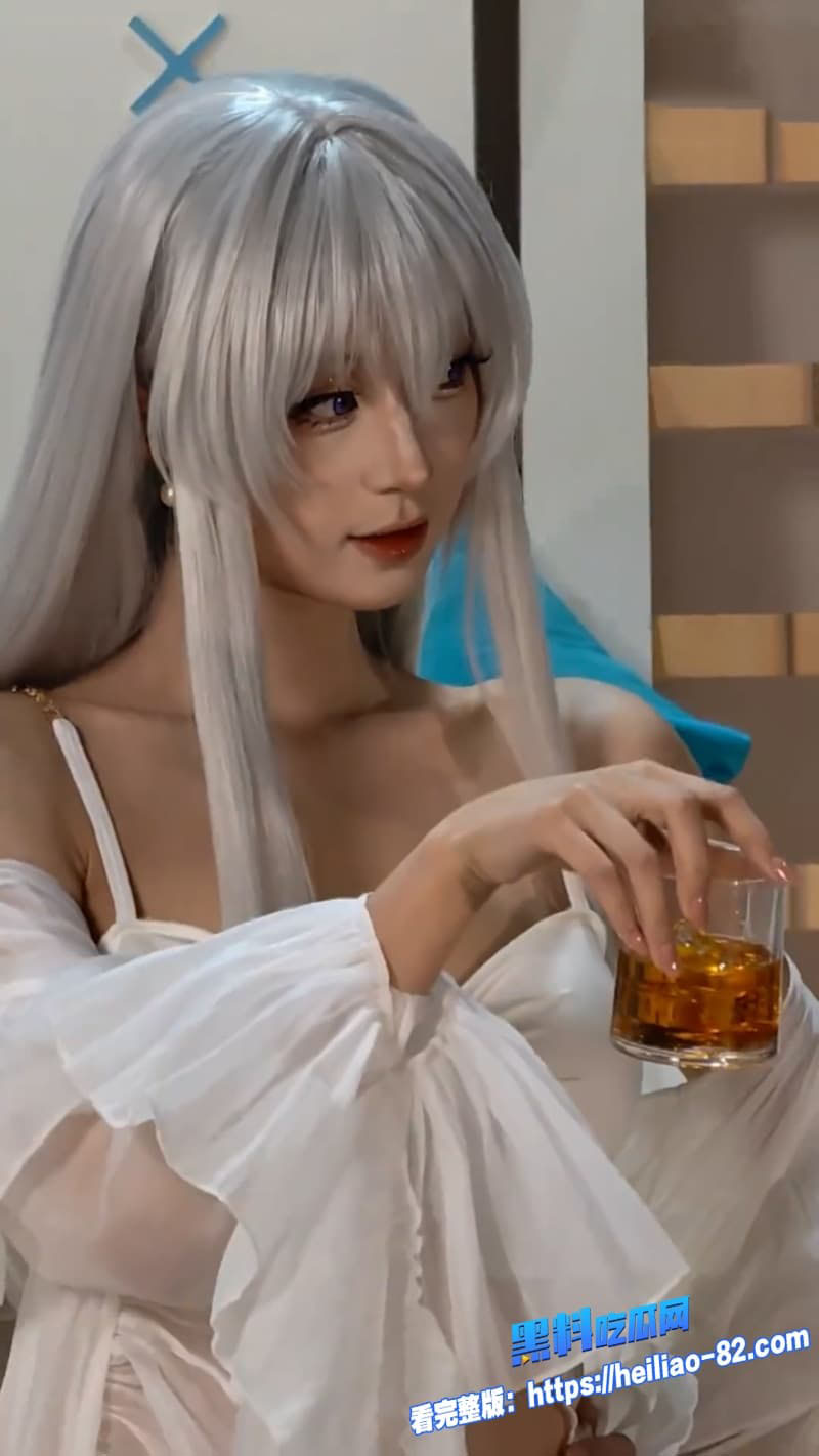 萤火虫漫展变偷拍天堂Cosplay规则形同虚设福利妹子暴露拉满现场偷怕的直呼过瘾11