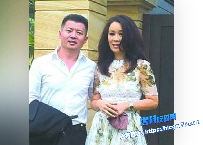 热搜爆了内娱天后那英老公孟桐出轨事件冲上全网热搜出轨视频被爆与女子亲密依偎上演老汉推车全网都在等那英回应 图2 热搜爆了内娱天后那英老公孟桐出轨事件冲上全网热搜出轨视频被爆与女子亲密依偎上演老汉推车全网都在等那英回应 图2