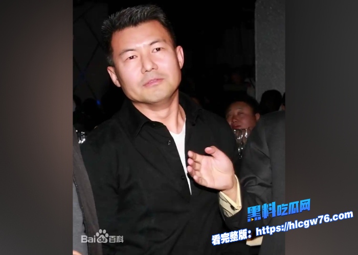 热搜爆了内娱天后那英老公孟桐出轨事件冲上全网热搜出轨视频被爆与女子亲密依偎上演老汉推车全网都在等那英回应 图8 热搜爆了内娱天后那英老公孟桐出轨事件冲上全网热搜出轨视频被爆与女子亲密依偎上演老汉推车全网都在等那英回应 图8
