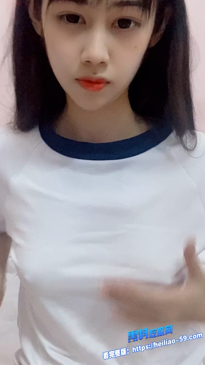 今天小编扒出江好玩早期那些让人看一眼就硬的不雅视频抖音百万粉甜妹秒变福利姬5 今天小编扒出江好玩早期那些让人看一眼就硬的不雅视频抖音百万粉甜妹秒变福利姬5