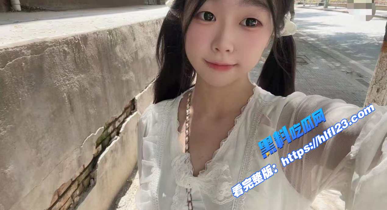 喜欢呦态萝莉少女的可以进来了 广东深圳学院高颜值肤白貌美 馒头逼极品！ 图2