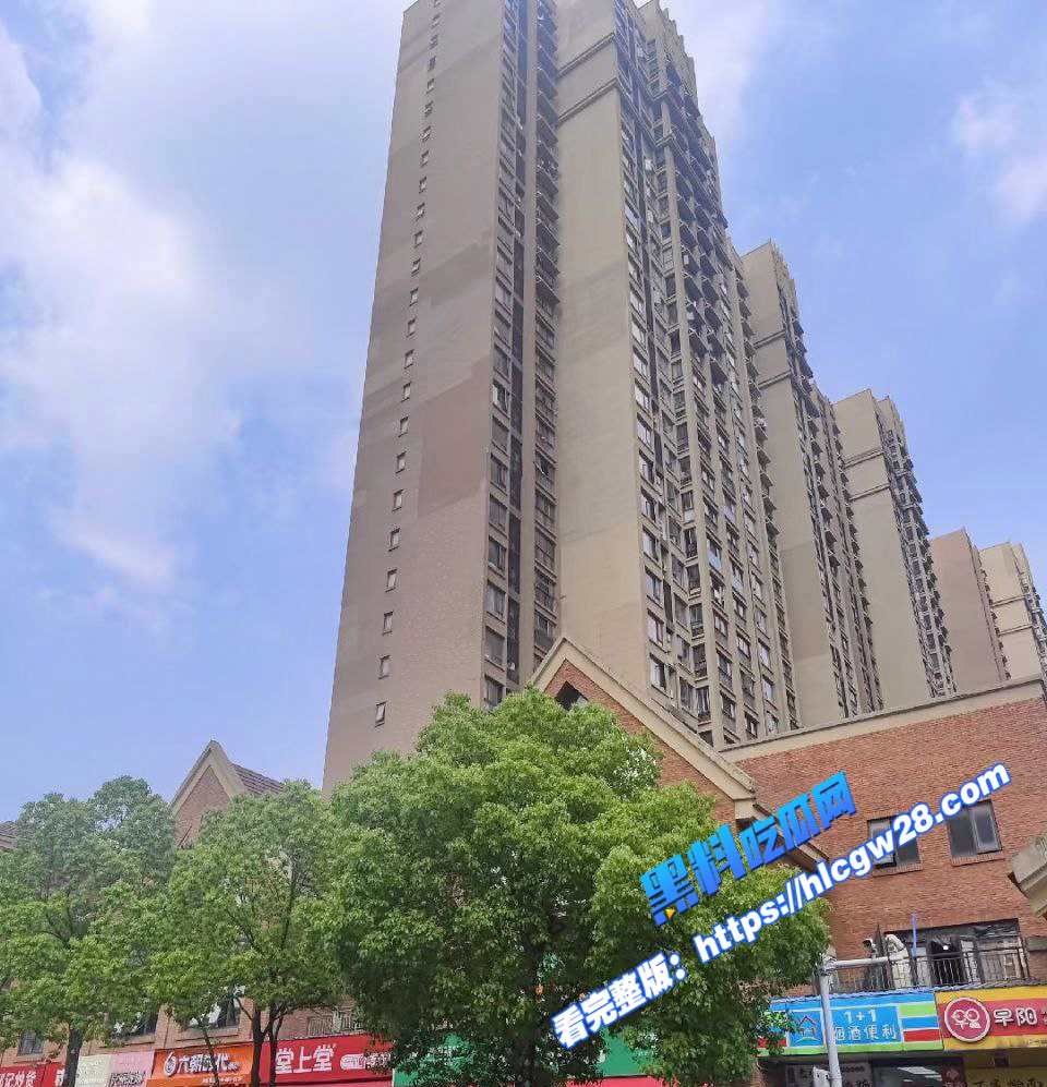 合肥橡树湾二期 夫妻吵架酿惨剧 男子将妻子胳膊砍下 随后跳楼自杀！ 图2