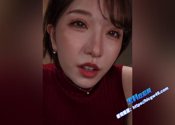 黑料寸止挑战！盯射挑战大赛 众多女神用淫荡的眼神看着你 让你射她脸上 你的肉棒能坚持多久1