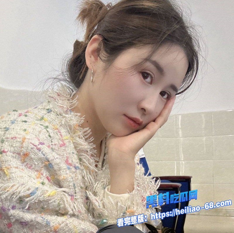 极品反差女友beauty黑丝情趣内衣流出和男友床上69狂舔深喉太骚了3 极品反差女友beauty黑丝情趣内衣流出和男友床上69狂舔深喉太骚了3