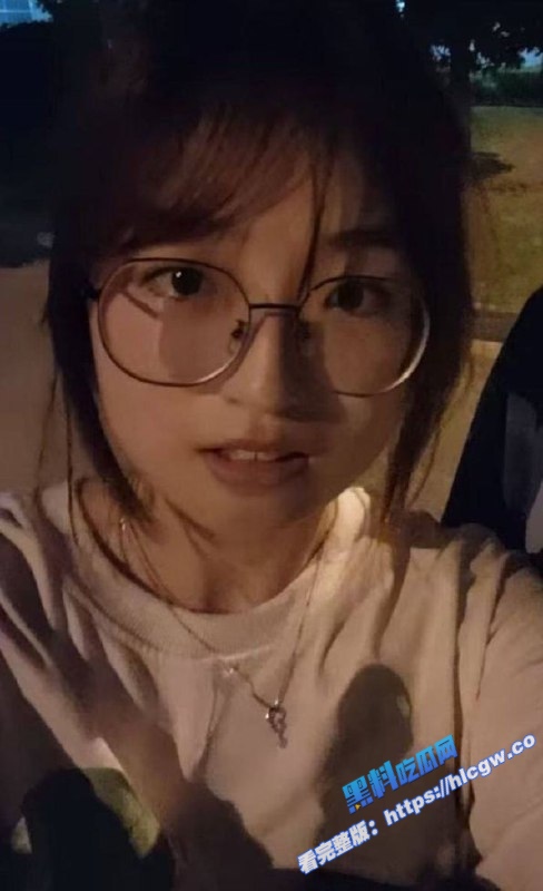 广西大专女学生3