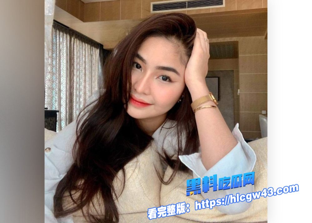 东南亚网红反差婊极品身材私拍大尺度视频曝光流出脸穴同框掰穴扣逼淫荡不堪 13