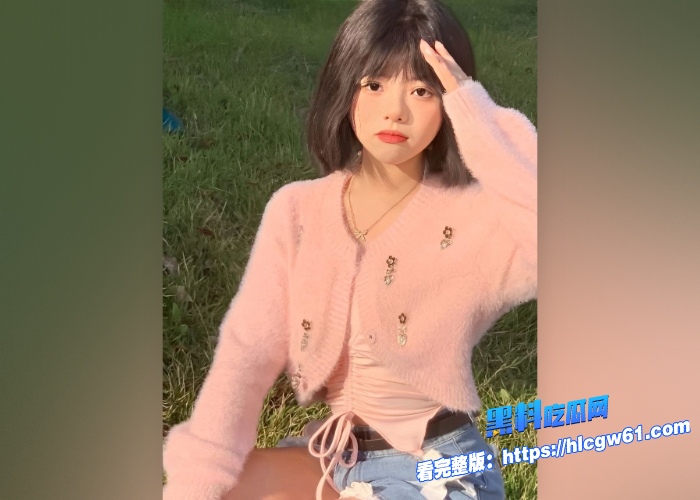 湖南长沙可爱漂亮的高中校花被金主包养不雅性爱视频流出带上狗链帮口交插入调教太爽了 图2 湖南长沙可爱漂亮的高中校花被金主包养不雅性爱视频流出带上狗链帮口交插入调教太爽了 图2