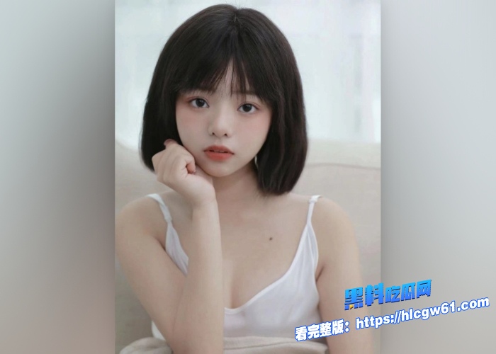湖南长沙可爱漂亮的高中校花被金主包养不雅性爱视频流出带上狗链帮口交插入调教太爽了 图10 湖南长沙可爱漂亮的高中校花被金主包养不雅性爱视频流出带上狗链帮口交插入调教太爽了 图10
