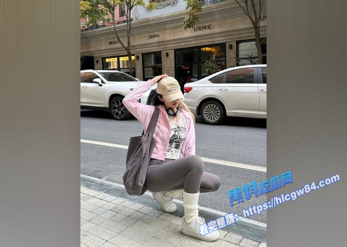 OnlyFans中韩混血健身达人PeachyCatsnack会员私拍福利私密泄露！1