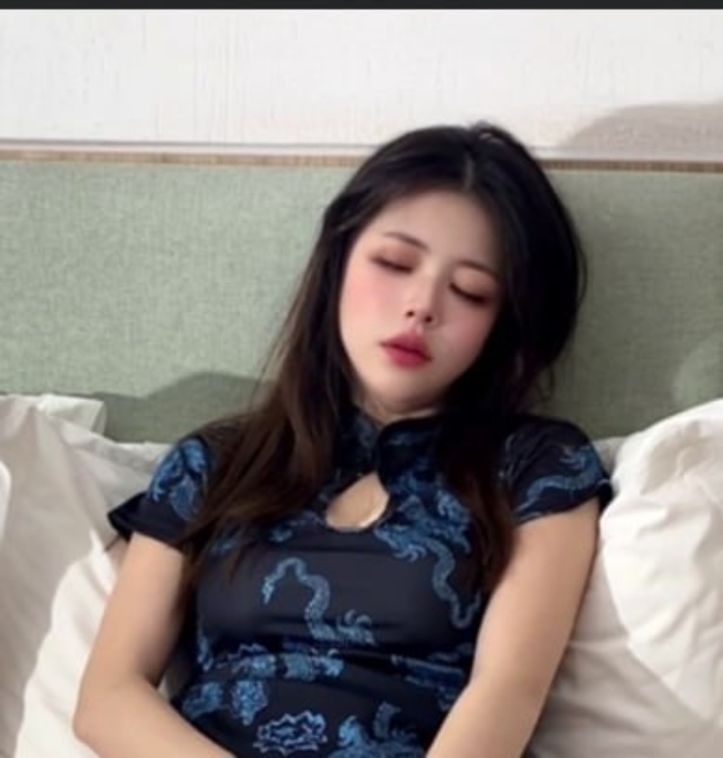极品高颜值反差小母狗沈思缪5