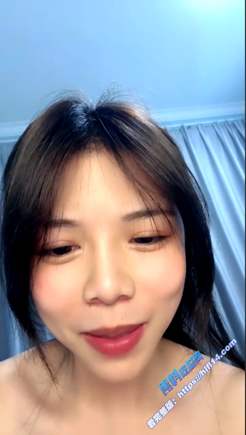 高颜值母狗萝莉露脸直播和榜一大哥1V1视频道具自慰！2